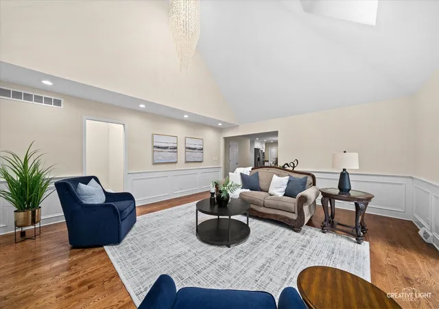 Photo 3 of Single family home for sale at 615 E Bailey Rd, Naperville, IL 60565 | MLS# 12747099 | Listing updated on 2026-10-21