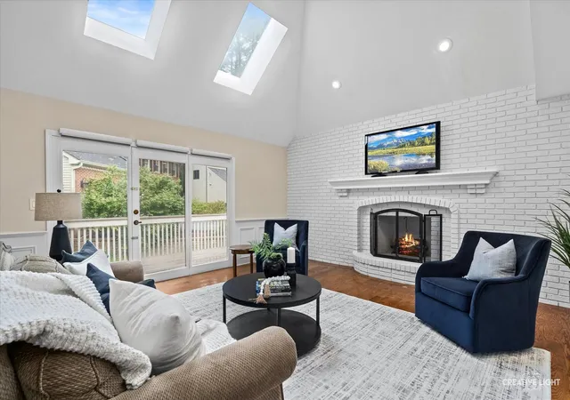 Photo 2 of Single family home for sale at 615 E Bailey Rd, Naperville, IL 60565 | MLS# 12747099 | Listing updated on 2026-10-21