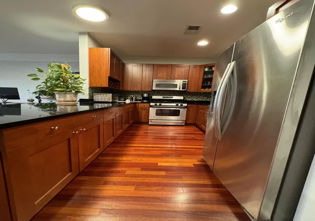 Photo 3 of Condo for sale at 1903 W Chicago Ave #3, Chicago, IL 60622 | MLS# 12747105 | Listing updated on 2026-09-06