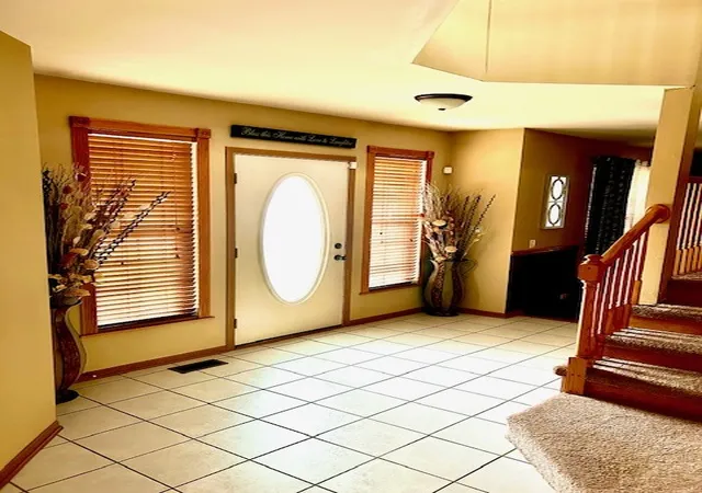 Photo 2 of Single family home for sale at 25813 S Hoover Ct, Monee, IL 60449 | MLS# 12747111 | Listing updated on 2026-09-21