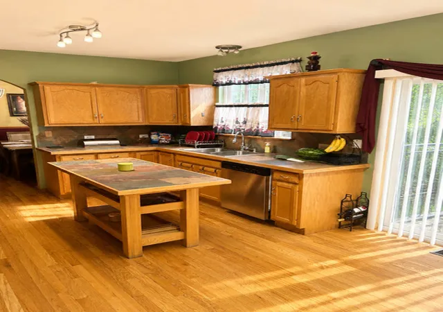 Photo 3 of Single family home for sale at 25813 S Hoover Ct, Monee, IL 60449 | MLS# 12747111 | Listing updated on 2026-09-21