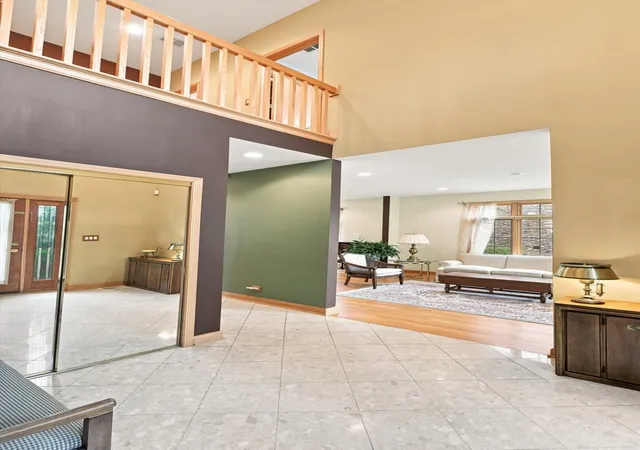 Photo 2 of Single Family Residence at 521 S Lincoln Ave, Park Ridge, IL 60068 | MLS# 12747133 |  | Sold on 2026-10-14