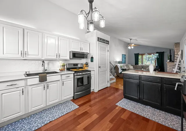 Photo 3 of Single family home for sale at 2343 46th Street Ct, Rock Island, IL 61201 | MLS# 12747134 | Listing updated on 2026-09-23