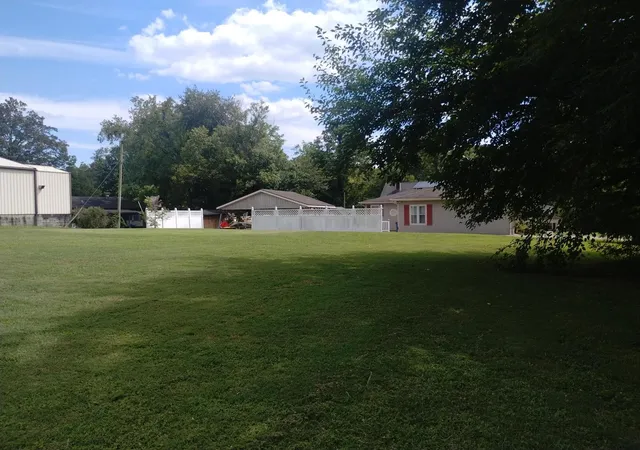 Photo 32 of Single family home for sale at 102 S J St, Jonesboro, IL 62952 | MLS# 12747137 | Listing updated on 2026-09-08