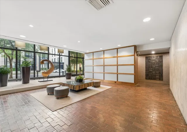 Photo 3 of Condo for sale at 5445 N Sheridan Rd #3211, Chicago, IL 60640 | MLS# 12747169 | Listing updated on 2026-10-07