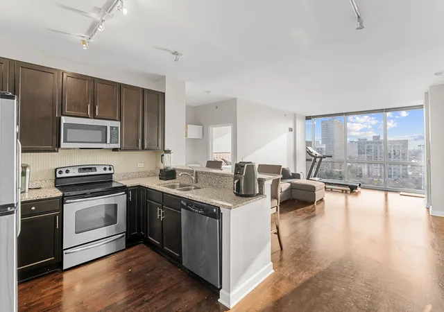 Photo 3 of Condo for sale at 1901 S Calumet Ave #1312, Chicago, IL 60616 | MLS# 12747197 | Listing updated on 2026-09-22