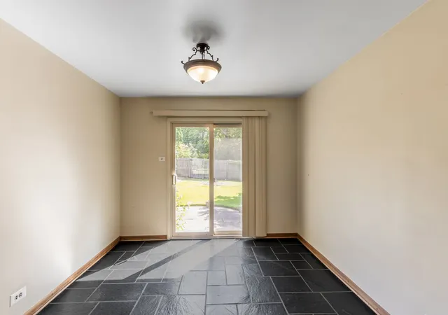 Photo 4 of Single family home for sale at 27 Pleasant Ave, Highwood, IL 60040 | MLS# 12747205 | Listing updated on 2026-10-04