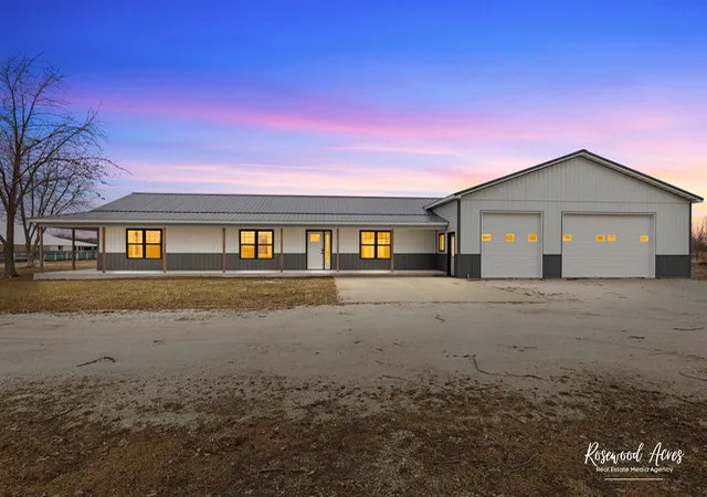 Photo 1 of Single family home for sale at 6255 W State Route 17 Rd, Kankakee, IL 60901 | MLS# 12747206 | Listing updated on 2026-09-06