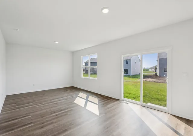 Photo 3 of Single family home for sale at 2620 San Juan Ln, Pingree Grove, IL 60140 | MLS# 12747225 | Listing updated on 2026-09-30