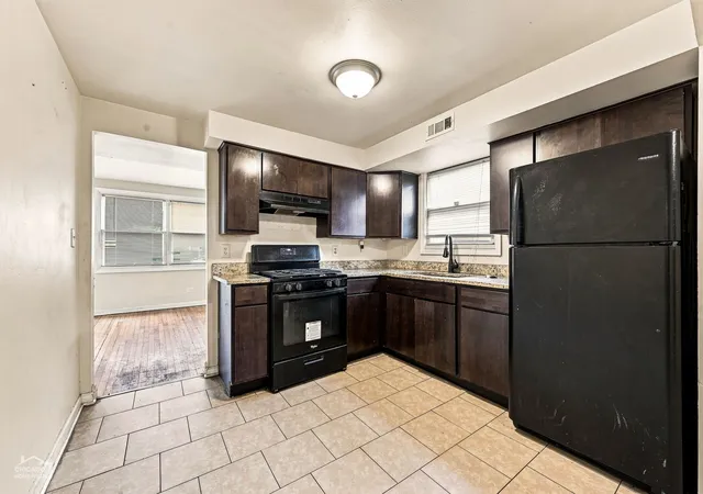 Photo 2 of Single family home for sale at 11635 S Laflin St, Chicago, IL 60643 | MLS# 12747230 | Listing updated on 2026-09-07