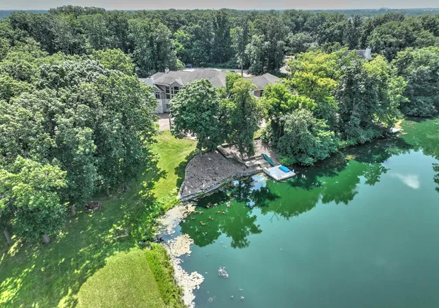 Photo 3 of Single family home for sale at 4180 S Lake Ct, Decatur, IL 62521 | MLS# 12747233 | Listing updated on 2026-09-08