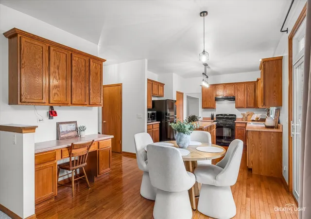 Photo 3 of Single family home for sale at 351 Whitewater Ln, Oswego, IL 60543 | MLS# 12747241 | Listing updated on 2026-09-14
