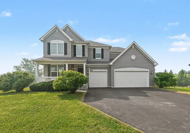 Photo 1 of Single family home for sale at 3575 Fletcher Ln, Aurora, IL 60506 | MLS# 12747266 | Listing updated on 2026-09-04