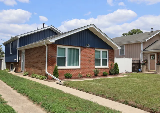 Photo 1 of Single family home for sale at 1770 Michigan City Rd, Calumet City, IL 60409 | MLS# 12747268 | Listing updated on 2026-09-06