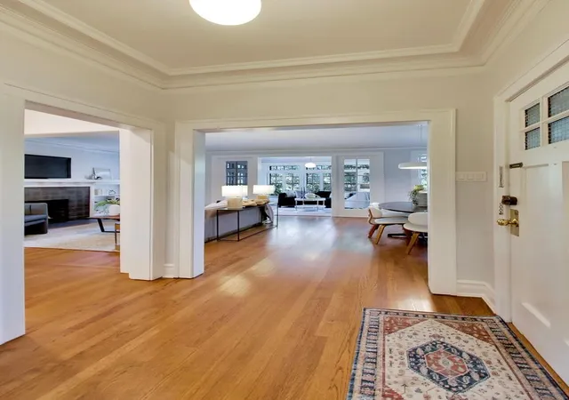 Photo 3 of Condo for sale at 5756 S Blackstone Ave #3N, Chicago, IL 60637 | MLS# 12747275 | Listing updated on 2026-09-16