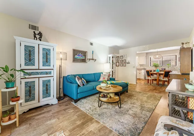 Photo 2 of Condo for sale at 6005 N Neola Ave #1B, Chicago, IL 60631 | MLS# 12747276 | Listing updated on 2026-09-12