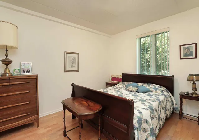 Listing Photo 5 - Condo for sale in building located at 891 Central Ave, Highland Park, IL 60035 - Unit #219