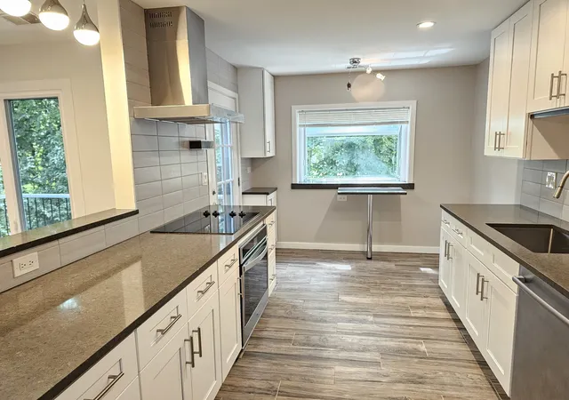 Photo 3 of Condo for sale at 183 Grove Ave #C, Des Plaines, IL 60016 | MLS# 12747328 | Listing updated on 2026-09-06