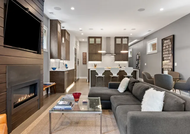 Photo 4 of Condo for sale at 729 W Diversey Pkwy #2, Chicago, IL 60614 | MLS# 12747336 | Listing updated on 2026-09-12