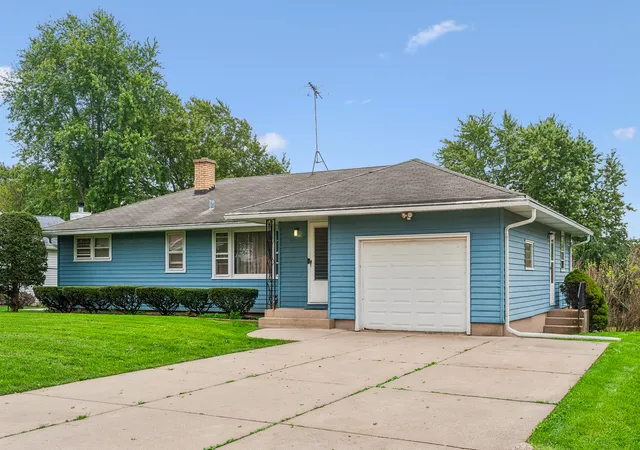 Photo 1 of Single family home for sale at 2135 Hawthorne Ln, Waukegan, IL 60087 | MLS# 12747353 | Listing updated on 2026-09-22