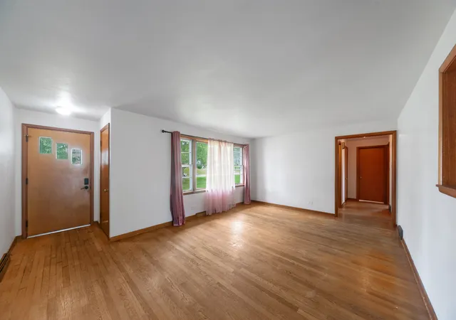 Photo 2 of Single family home for sale at 2135 Hawthorne Ln, Waukegan, IL 60087 | MLS# 12747353 | Listing updated on 2026-09-22