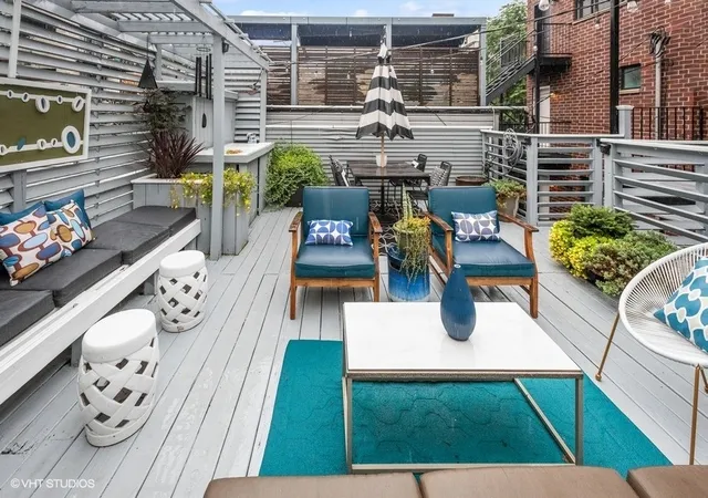Photo 3 of Condo for sale at 857 W Roscoe St #2, Chicago, IL 60657 | MLS# 12747391 | Listing updated on 2026-09-23
