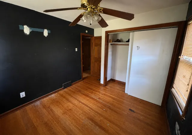 Photo 4 of Single family home for sale at 1819 167th Street, Hazel Crest, IL 60429 | MLS# 12747402 | Listing updated on 2026-09-24