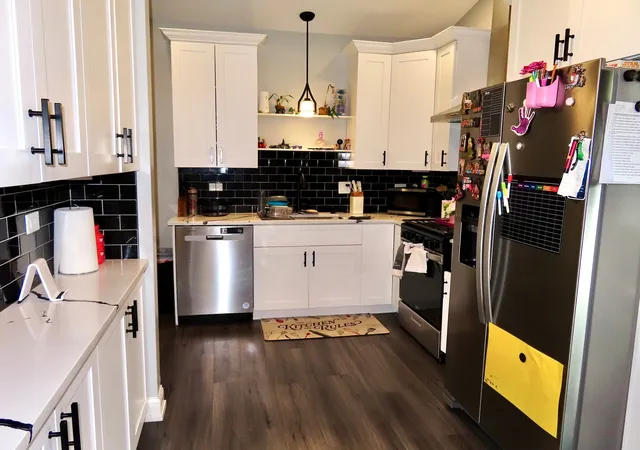 Photo 3 of Single family home for sale at 714 S Joliet St, Joliet, IL 60436 | MLS# 12747406 | Listing updated on 2026-09-24