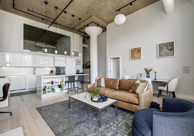 Photo 3 of Condo for sale at 758 N Larrabee St #523, Chicago, IL 60654 | MLS# 12747408 | Listing updated on 2026-09-14