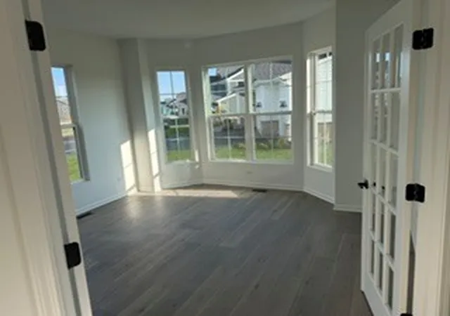 Photo 3 of Single family home for sale at 50 Hawthorn Ridge Dr, Hawthorn Woods, IL 60047 | MLS# 12747409 | Listing updated on 2026-10-16