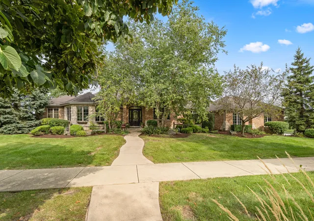 Photo 1 of Single family home for sale at 12991 Mayfair Dr, Lemont, IL 60439 | MLS# 12747444 | Listing updated on 2026-09-17