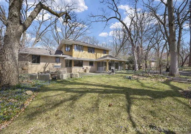 Photo 1 of Single family home for sale at 501 Glenwood Trl, Elgin, IL 60120 | MLS# 12747473 | Listing updated on 2026-09-16