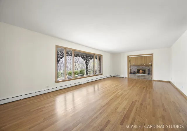 Photo 3 of Single family home for sale at 501 Glenwood Trl, Elgin, IL 60120 | MLS# 12747473 | Listing updated on 2026-09-16