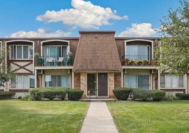 Condo for sale at 5709 Park Pl #F2, Crestwood, IL 60418 | MLS# 12747489