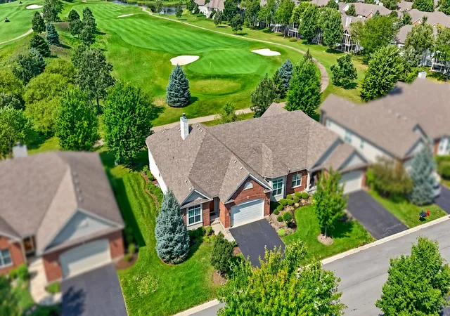 Photo 1 of Townhouse for sale at 4780 Coyote Lakes Cir, Lake In The Hills, IL 60156 | MLS# 12747545 | Listing updated on 2026-09-15