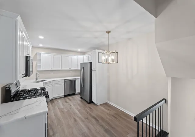 Photo 3 of Townhouse for sale at 107 Honeysuckle Ct, Rolling Meadows, IL 60008 | MLS# 12747553 | Listing updated on 2026-09-14