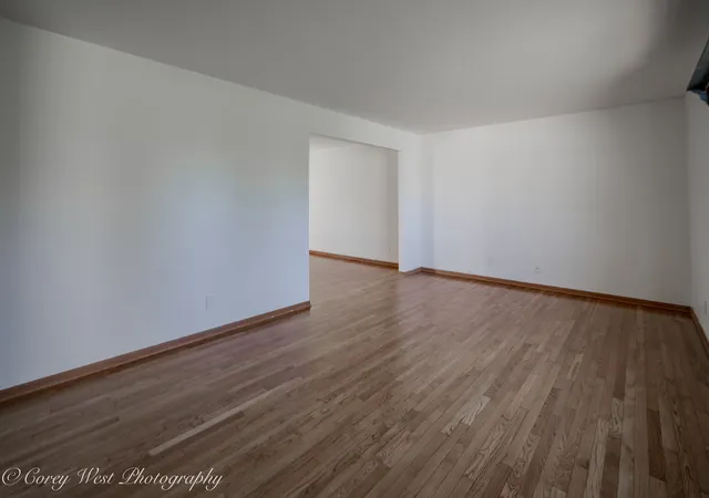 Photo 4 of Single family home for sale at 409 Hickory Dr, Davis Junction, IL 61020 | MLS# 12747561 | Listing updated on 2026-10-08