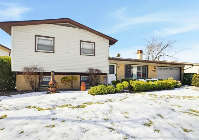 Photo 3 of Single family home for sale at 7388 Coventry Ln, Hanover Park, IL 60133 | MLS# 12747580 | Listing updated on 2026-09-18