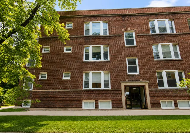Photo 1 of Condo for sale at 3105 W Argyle St #1, Chicago, IL 60625 | MLS# 12747602 | Listing updated on 2026-09-06