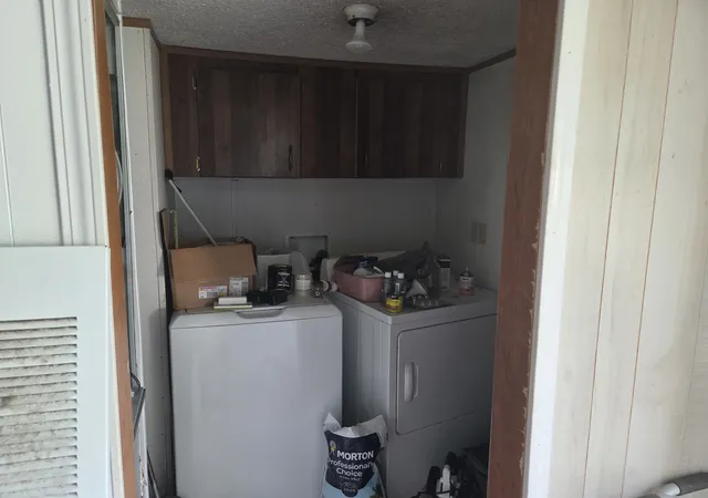 Photo 12 of Manufactured home for sale at 802 E O Henry St, Mcleansboro, IL 62859 | MLS# 12747617 | Listing updated on 2026-09-06
