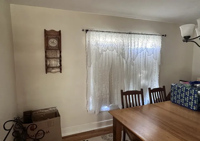 Photo 7 of Single family home for sale at 639 W Ordway St, Freeport, IL 61032 | MLS# 12747637 | Listing updated on 2026-09-06