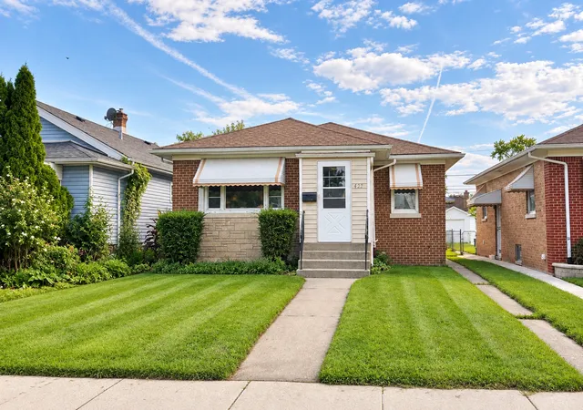 Photo 2 of Single family home for sale at 492 Price Ave, Calumet City, IL 60409 | MLS# 12747811 | Listing updated on 2026-09-23