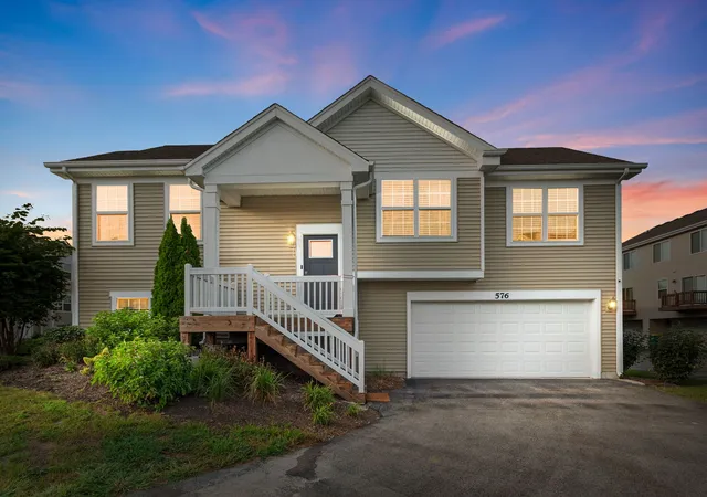 Photo 1 of Townhouse for sale at 576 Spring Leaf Dr, Joliet, IL 60431 | MLS# 12747848 | Listing updated on 2026-09-21