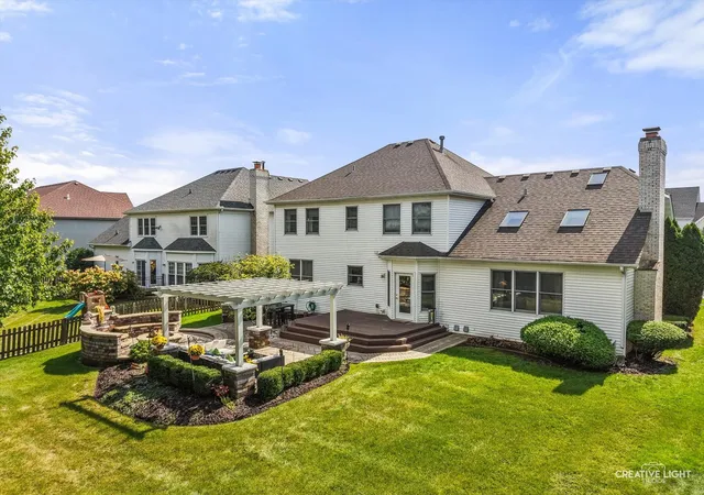Photo 1 of Single family home for sale at 3747 Highknob Cir, Naperville, IL 60564 | MLS# 12747861 | Listing updated on 2026-10-29