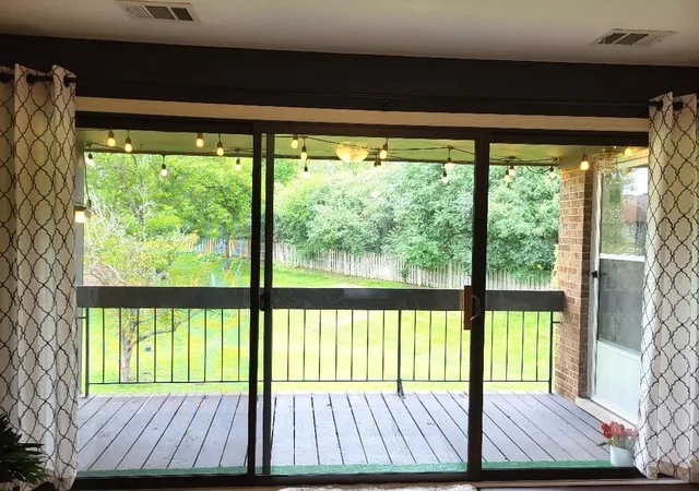 Photo 4 of Condo for sale at 5843 Doe Cir #1, Westmont, IL 60559 | MLS# 12747863 | Listing updated on 2026-09-22