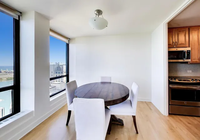 Photo 4 of Condo for sale at 260 E Chestnut St #3706, Chicago, IL 60611 | MLS# 12747864 | Listing updated on 2026-10-20