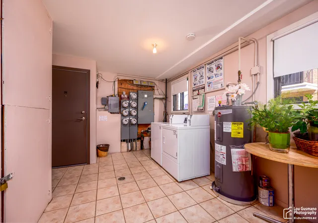 Listing Photo 2 - Condo for sale in building located at 6019 S Archer Ave, Chicago, IL 60638 - Unit #3S
