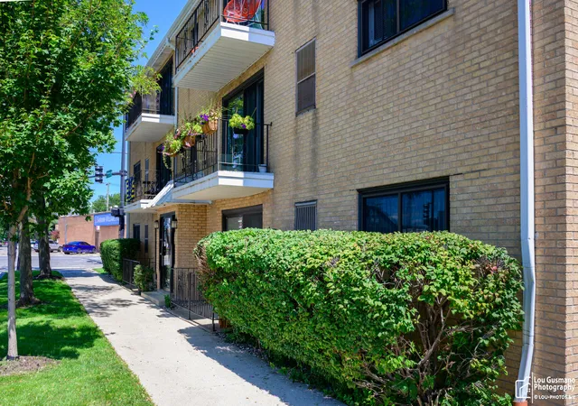 Photo 2 of Condo for sale at 6019 S Archer Ave #3S, Chicago, IL 60638 | MLS# 12747866 | Listing updated on 2026-09-14