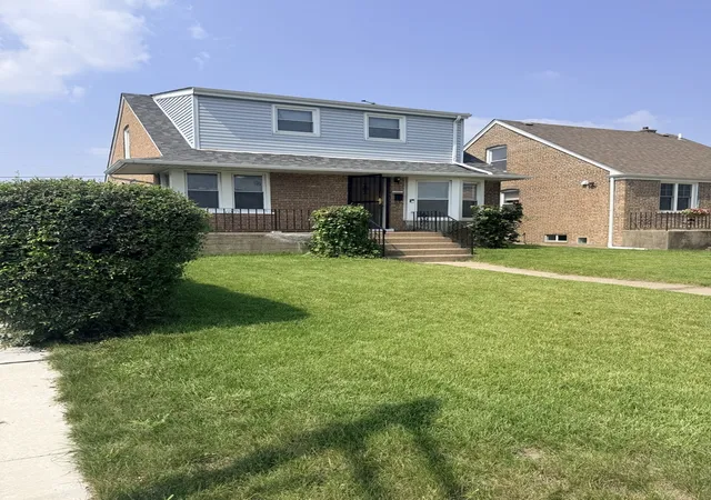 Photo 1 of Single family home for sale at 11056 S State Line Rd, Chicago, IL 60617 | MLS# 12747869 | Listing updated on 2026-09-06