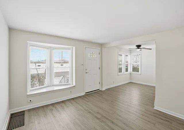 Photo 4 of Single family home for sale at 11056 S State Line Rd, Chicago, IL 60617 | MLS# 12747869 | Listing updated on 2026-10-06